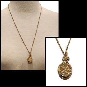1928 Locket Vintage Necklace